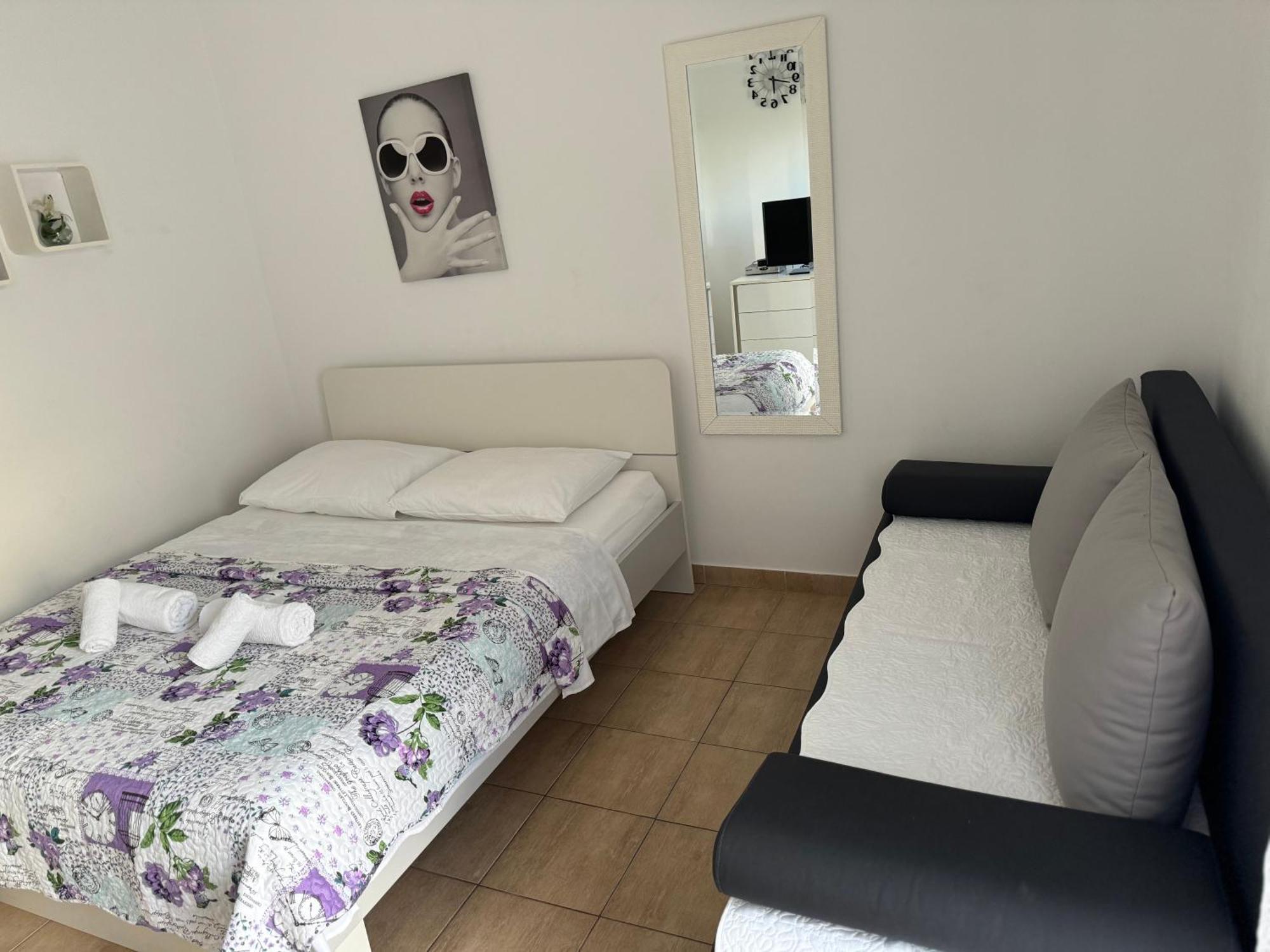 Apartment Nina Starigrad Paklenica Esterno foto